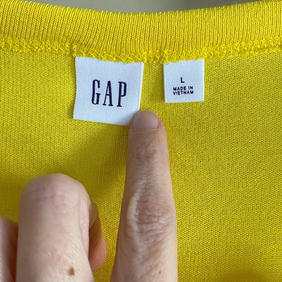 Women’s Summer Weight Short Sleeve Sweater - Picture 5 of 7